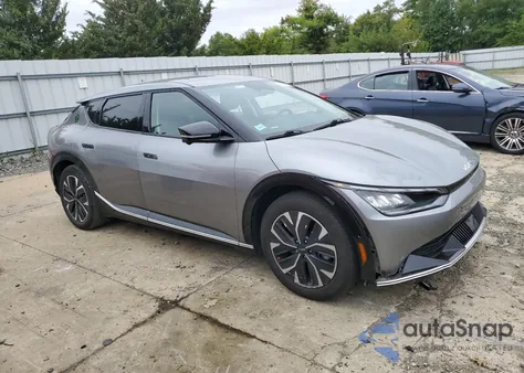 2022 Kia Ev6 Wind Wind z USA, uszkodzony, nr VIN KNDC3DLC4N5044871